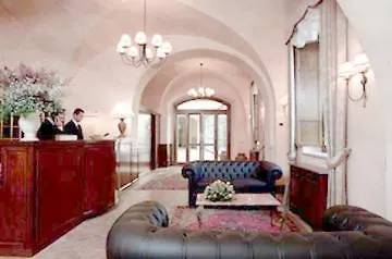 Hotell Relais Falisco 4*